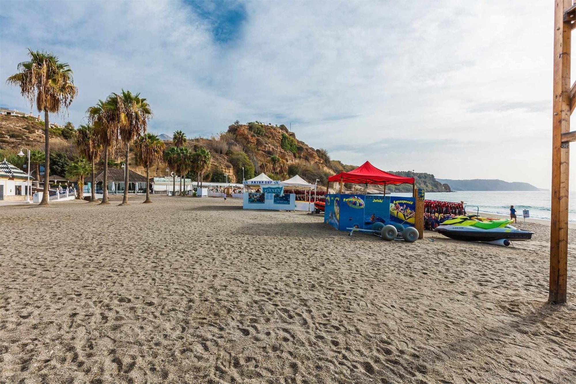 A&N Burriana Beach Nerja Exteriör bild